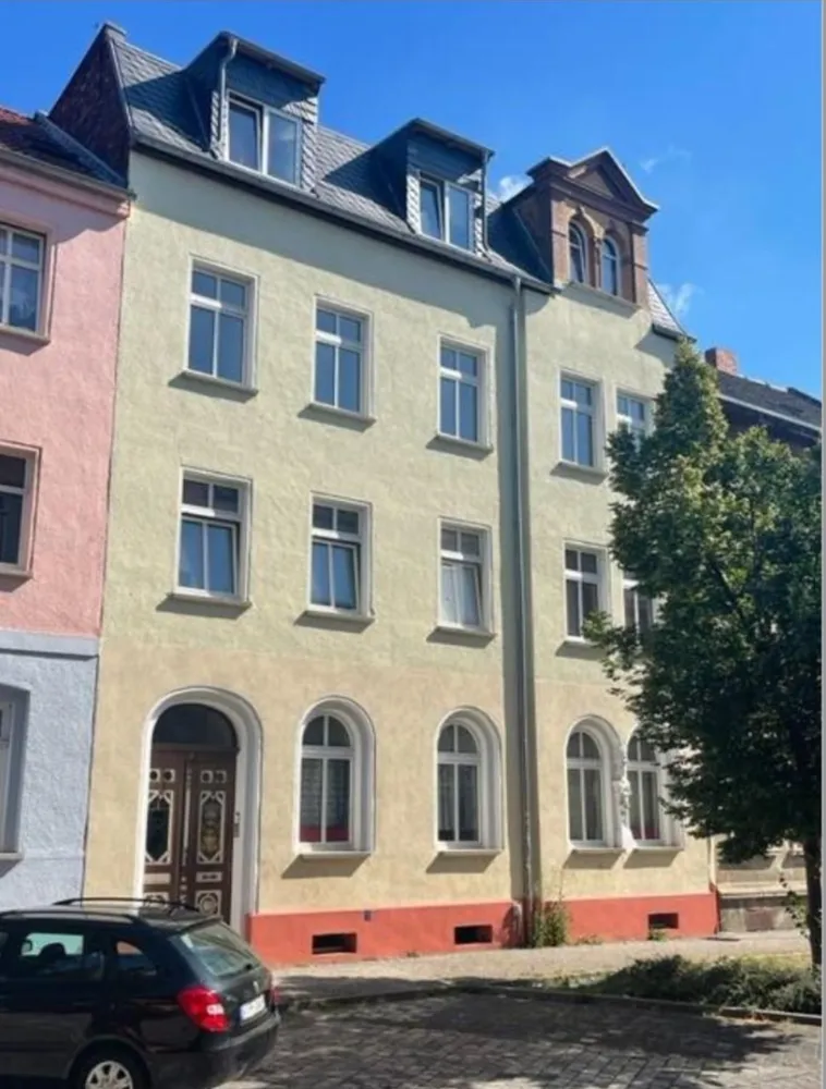 5 Zimmer Wohnung mit 110 m² in Dessau-Roßlau – Bild 2