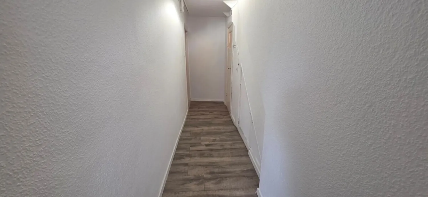 2 Zimmer Wohnung mit 54 m² in Heide – Bild 11
