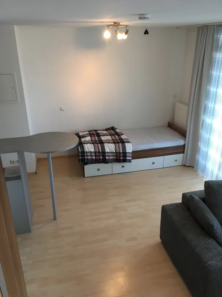 1 Zimmer Wohnung mit 37 m² in München – Bild 8