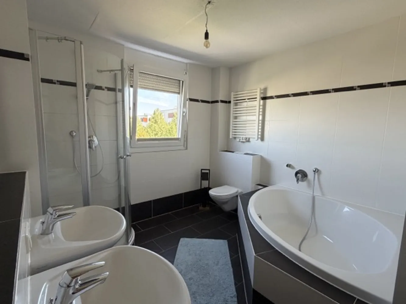 3 Zimmer Wohnung mit 100 m² in Frankfurt am Main – Bild 7