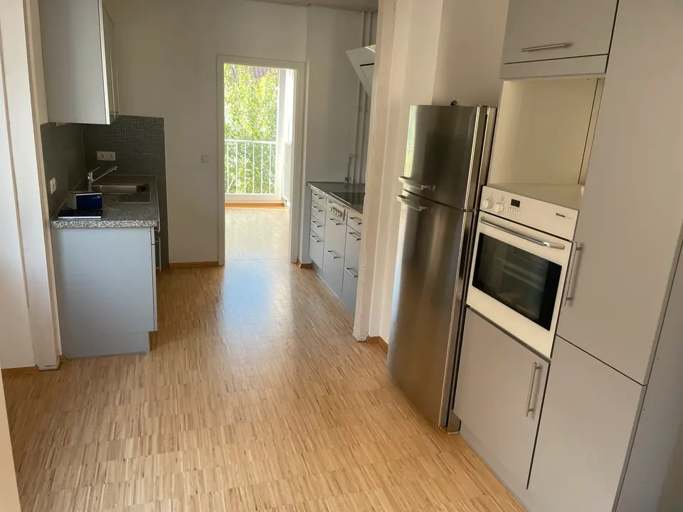 4 Zimmer Wohnung mit 85 m² in Nürtingen – Bild 1