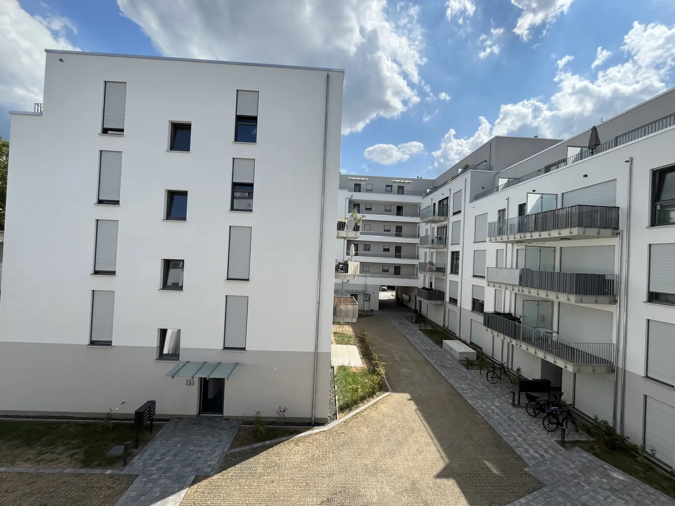 4 Zimmer Wohnung mit 113 m² in Frankfurt am Main – Bild 4