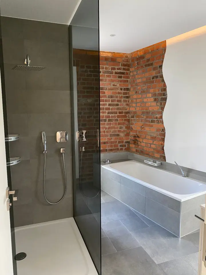 4 Zimmer Wohnung mit 175 m² in Zwickau – Bild 9