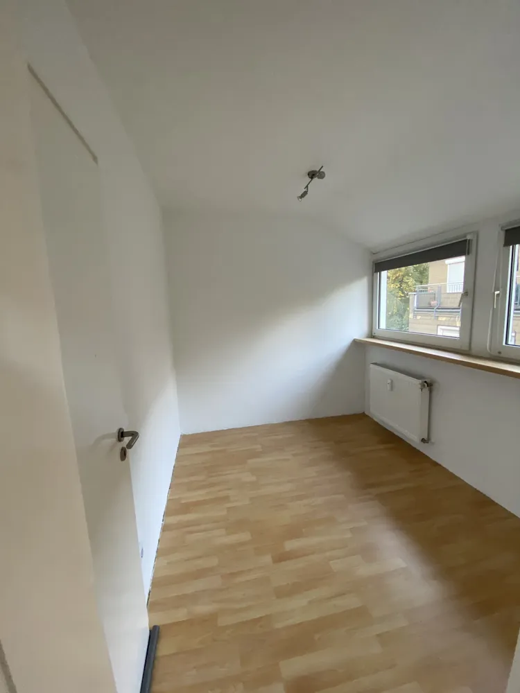 5 Zimmer Wohnung mit 82 m² in Solingen – Bild 4
