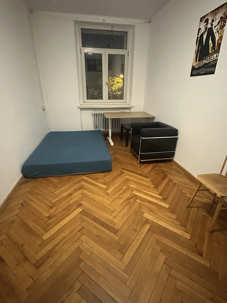 1 Zimmer Wohnung mit 12 m² in Freiburg im Breisgau – Bild 1