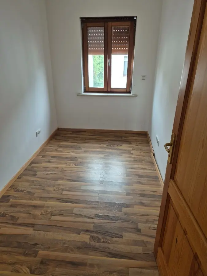 3 Zimmer Wohnung mit 80 m² in Saarbrücken – Bild 2
