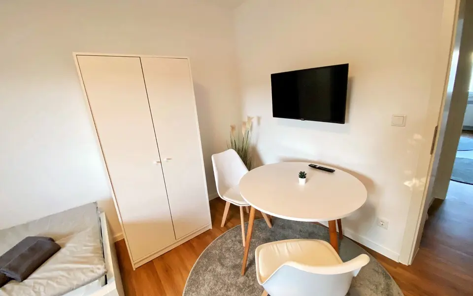 Shared room with 17 m² in Ludwigsburg – Photo 4