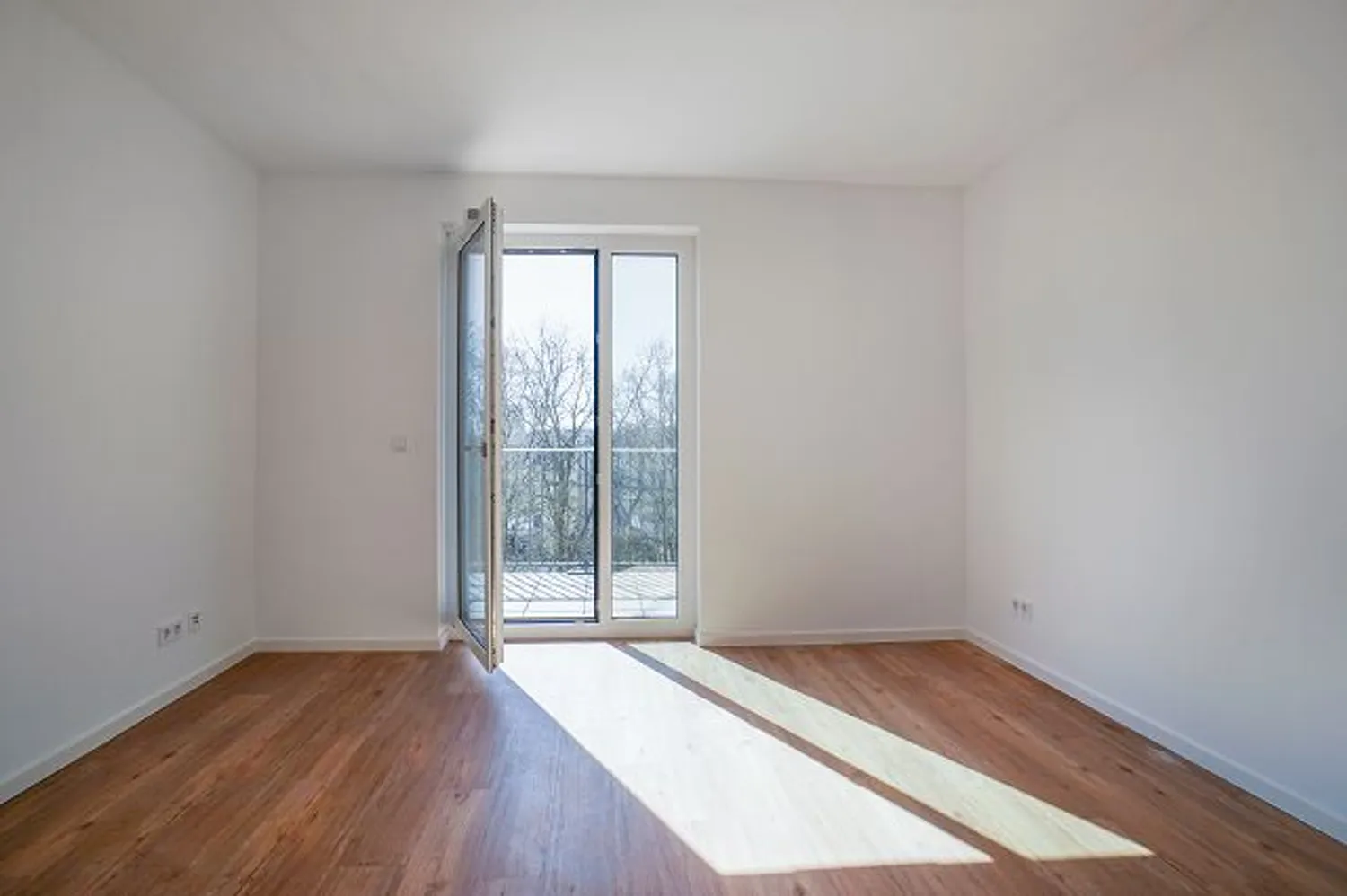 2 Zimmer Wohnung mit 68 m² in Berlin – Bild 1