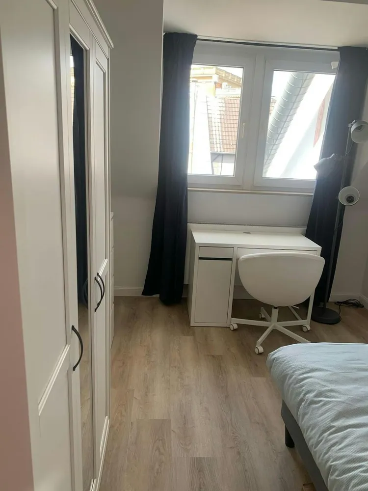 WG-Zimmer mit 15 m² in Düsseldorf – Bild 1