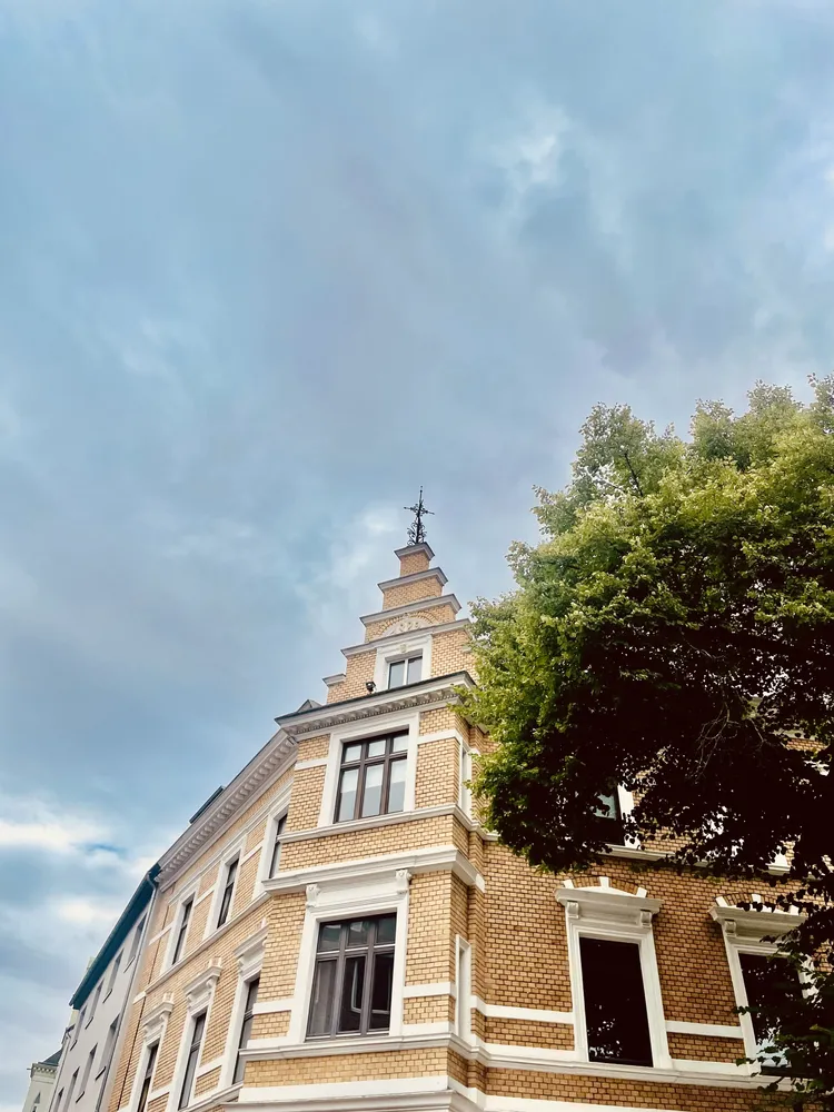 4 Zimmer Wohnung mit 101 m² in Düsseldorf – Bild 1
