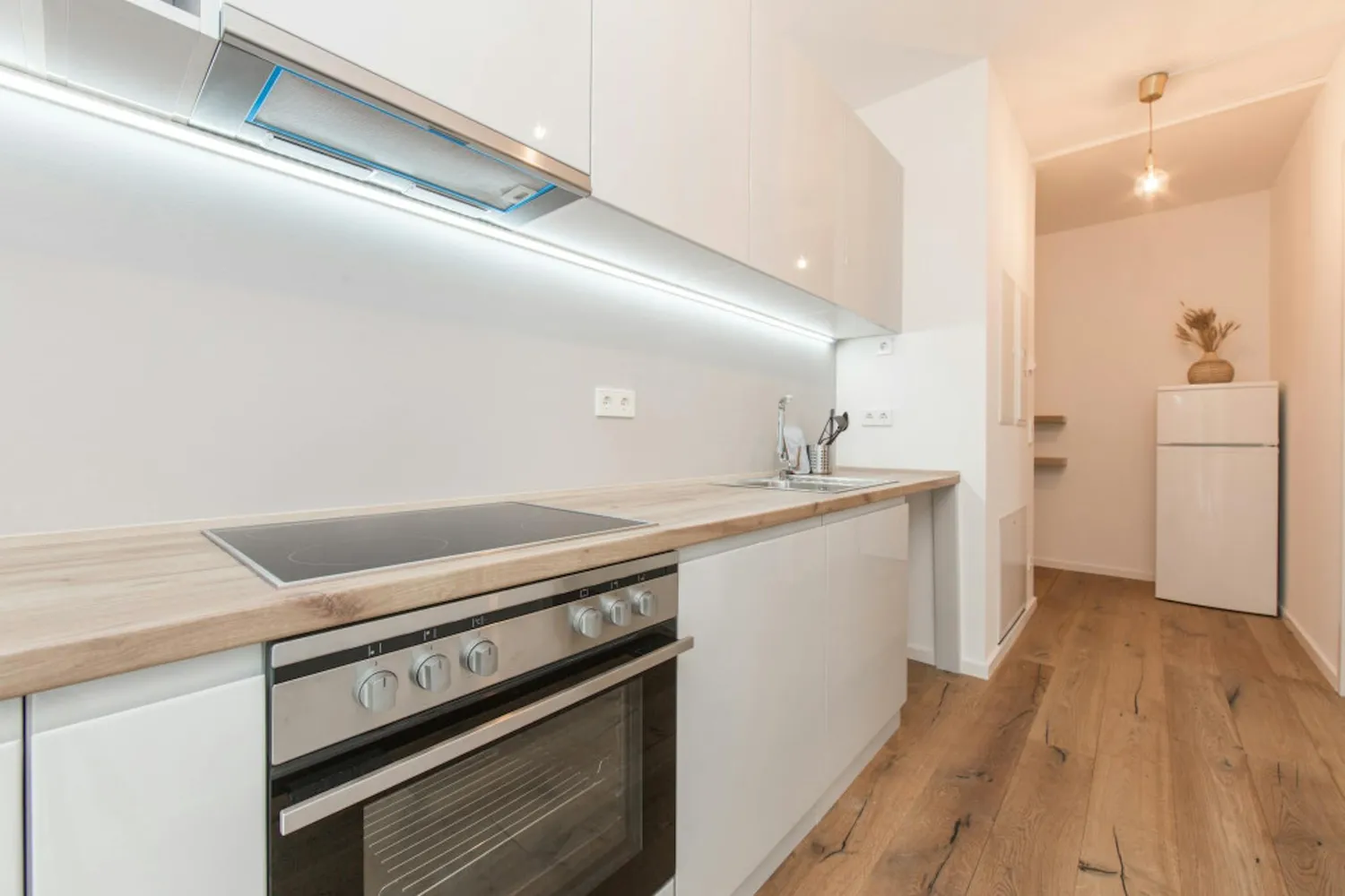 Shared room with 10 m² in Berlin – Photo 9