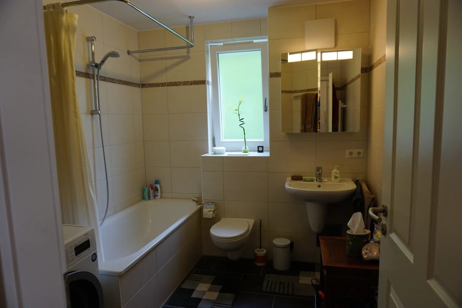2 Zimmer Wohnung mit 64 m² in München – Bild 2