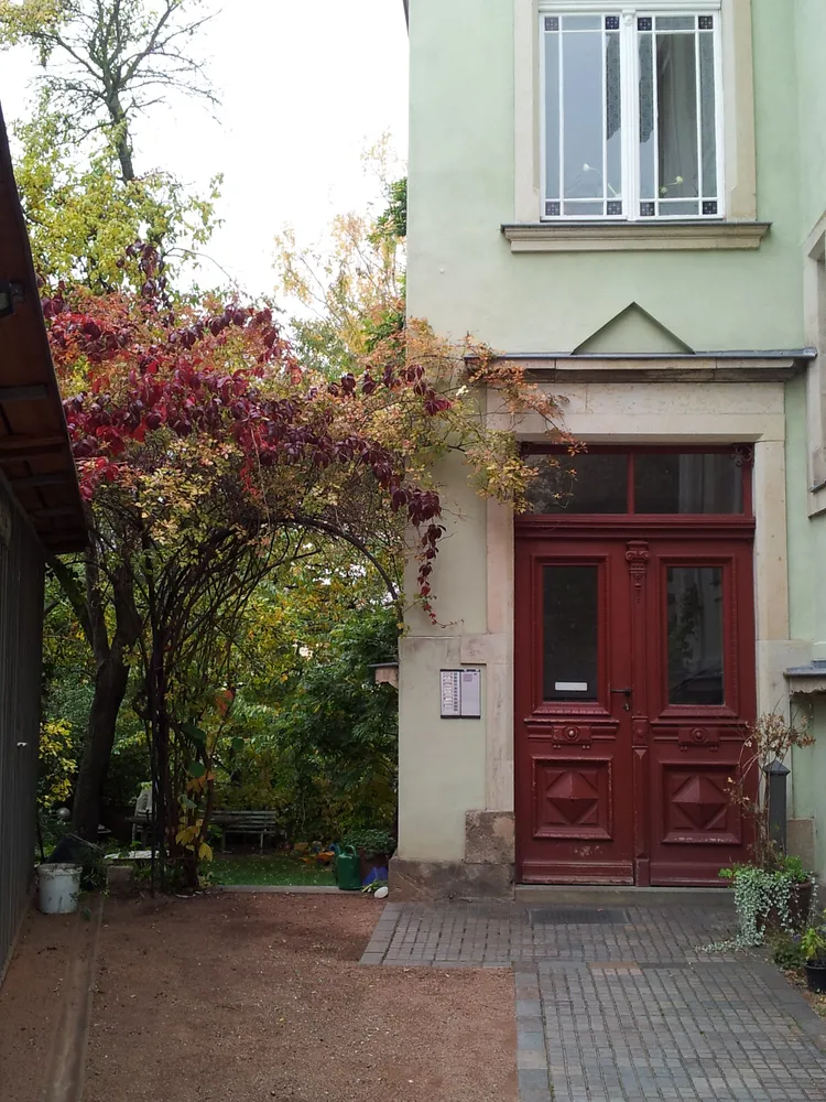 2 Zimmer Wohnung mit 44 m² in Dresden – Bild 2