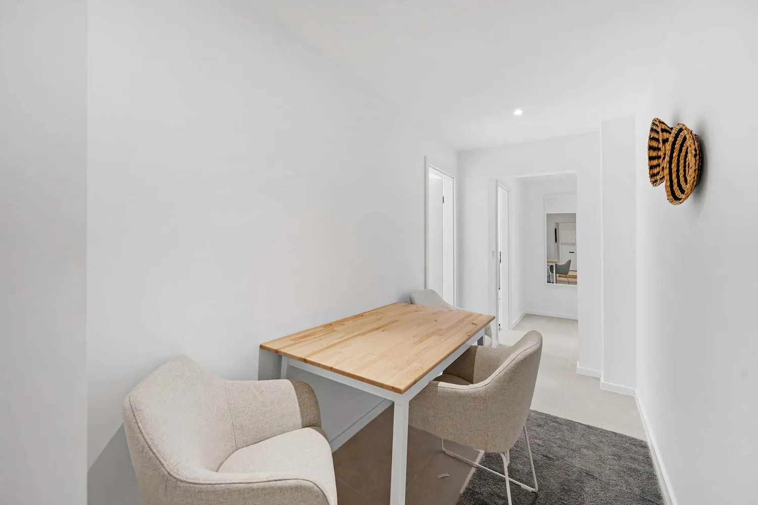 Shared room with 13 m² in Munich – Photo 2