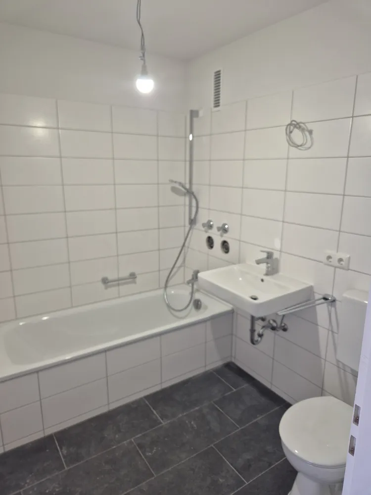 1 Zimmer Wohnung mit 35 m² in Augsburg – Bild 2