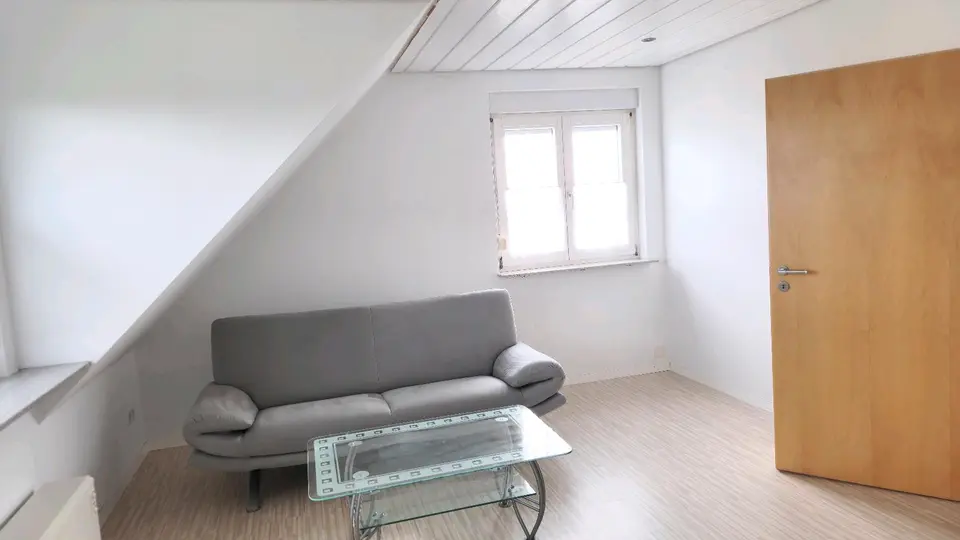 3 Zimmer Wohnung mit 83 m² in Leonberg – Bild 1