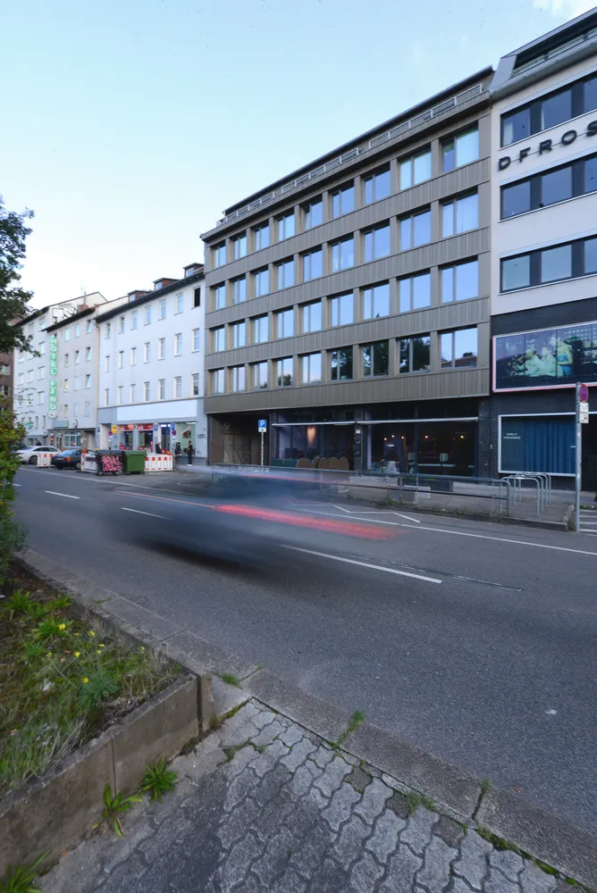 3 Zimmer Wohnung mit 98 m² in Stuttgart – Bild 1