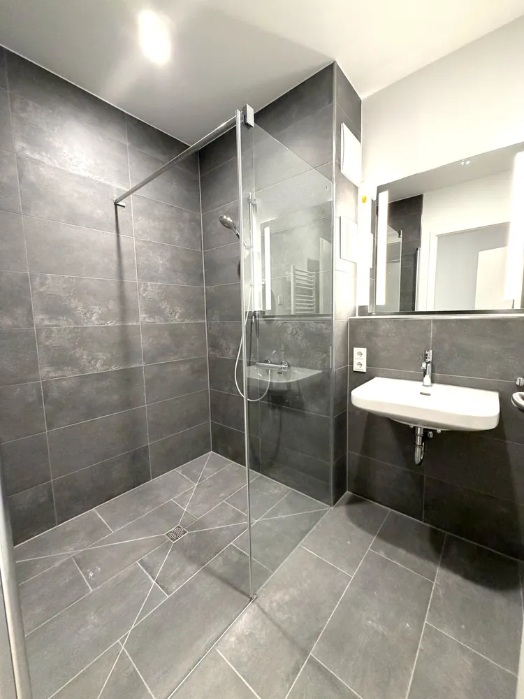 2 Zimmer Wohnung mit 70 m² in München – Bild 5