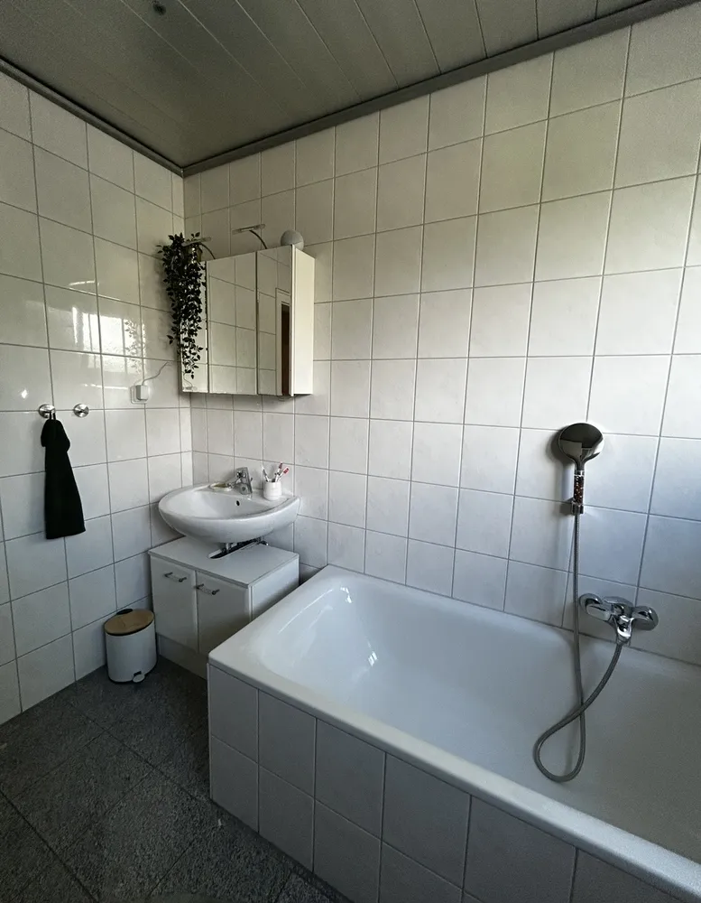 4 Zimmer Wohnung mit 110 m² in Oberhausen – Bild 11