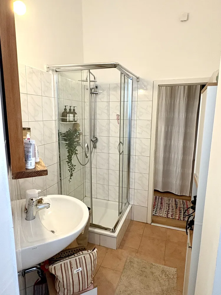 1 Zimmer Wohnung mit 36 m² in Köln – Bild 9