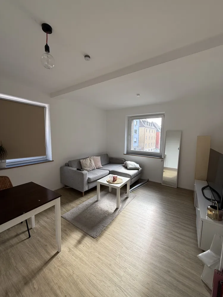 3 Zimmer Haus mit 13 m² in Würzburg – Bild 1