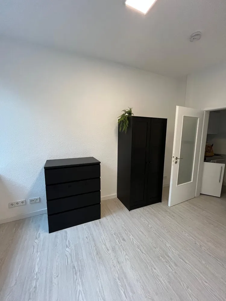 1 room apartment with 19 m² in Cologne – Photo 5