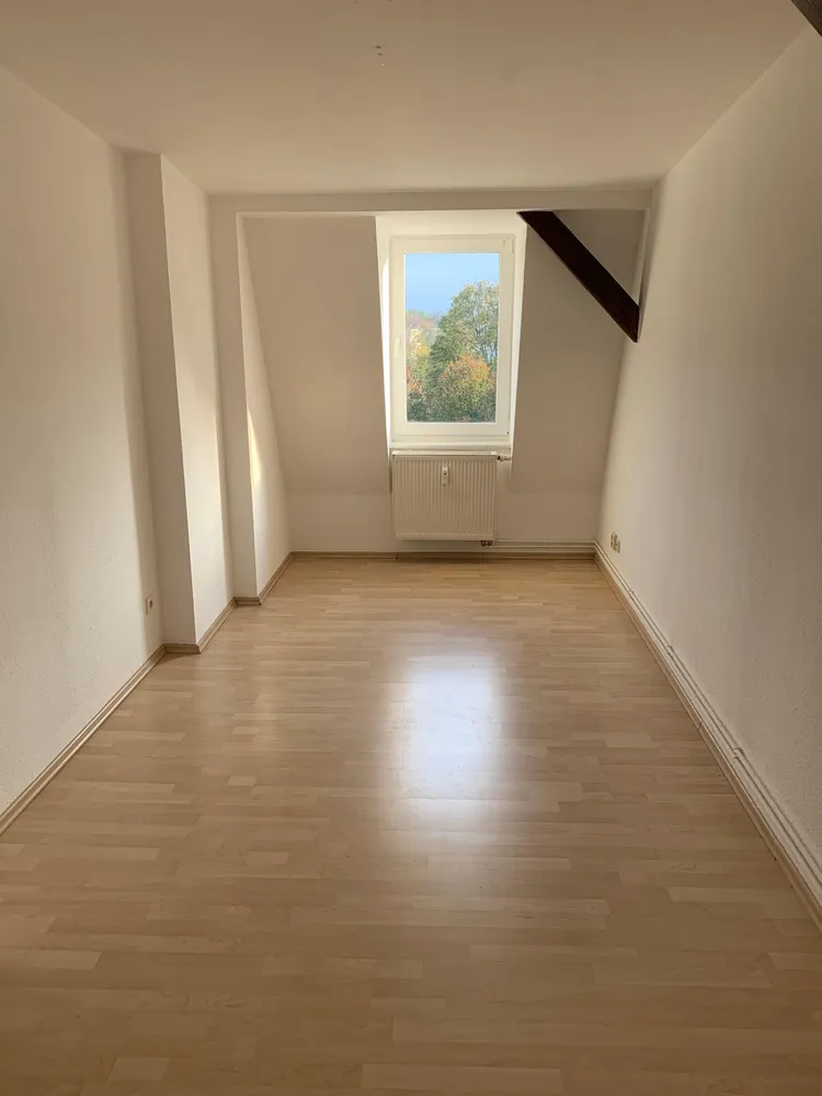 3 Zimmer Wohnung mit 101 m² in Cottbus – Bild 2