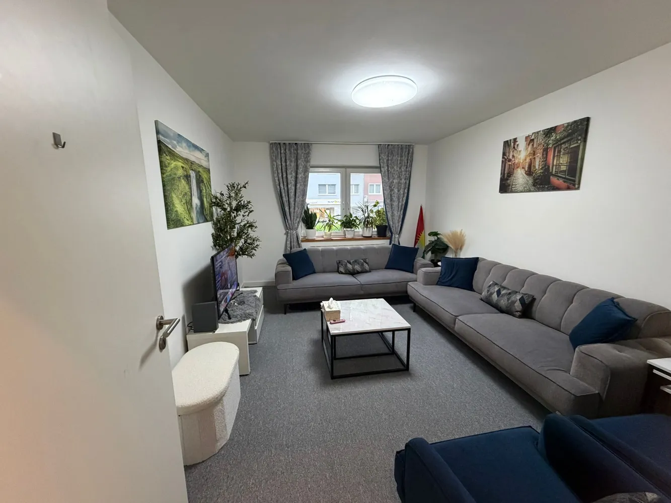 2 Zimmer Wohnung mit 52 m² in Köln – Bild 2