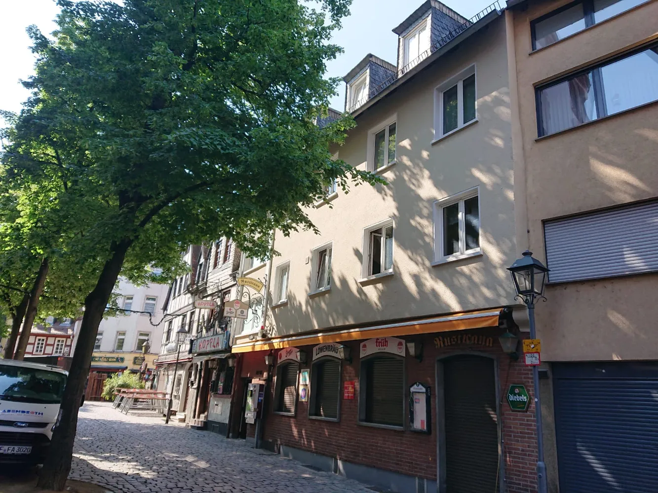 2 room apartment with 58 m² in Frankfurt am Main – Photo 1