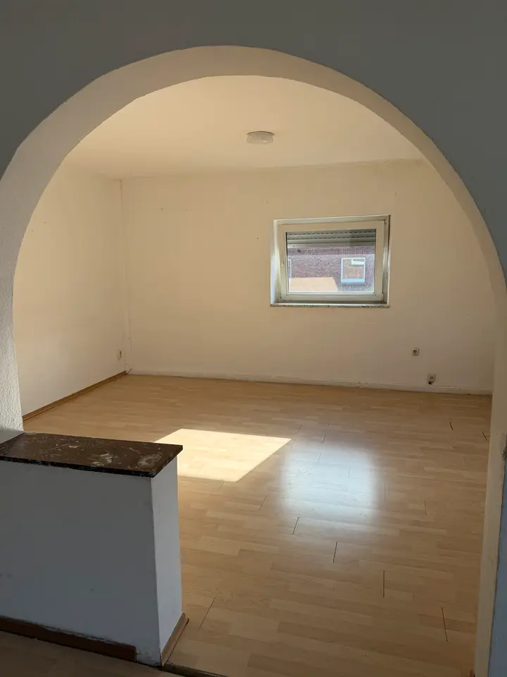 4 Zimmer Wohnung mit 131 m² in Moers – Bild 1