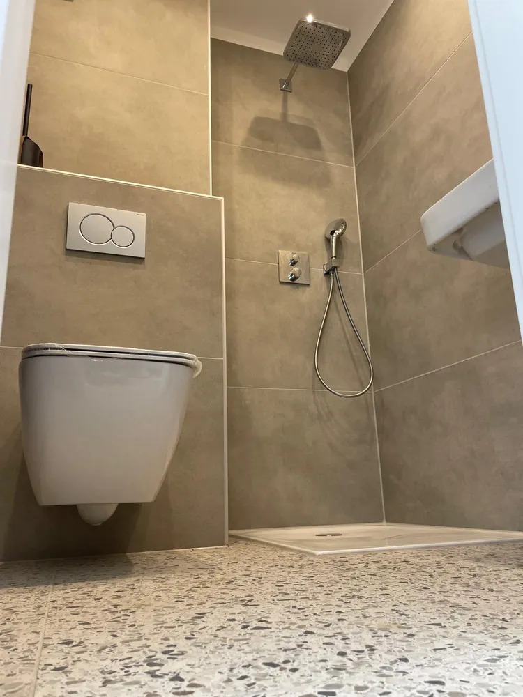 2 Zimmer Wohnung mit 60 m² in Köln – Bild 8