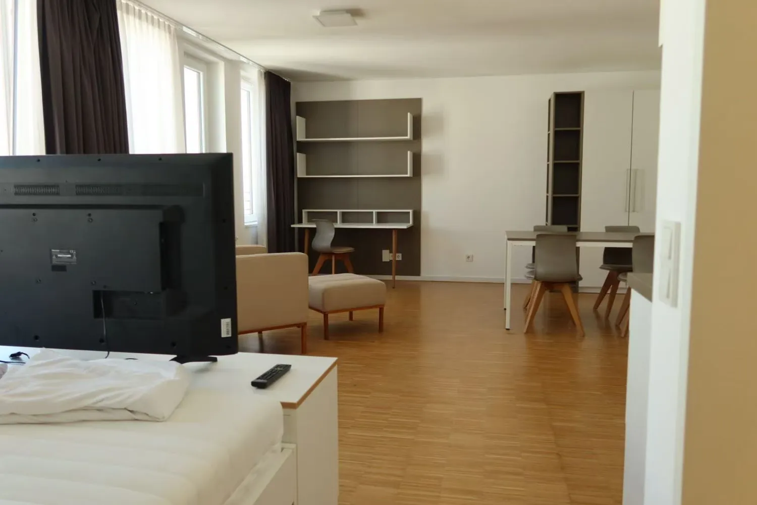 1 Zimmer Wohnung mit 50 m² in Frankfurt am Main – Bild 2
