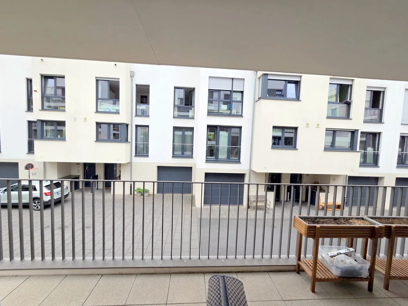 3 Zimmer Wohnung mit 92 m² in Frankfurt am Main – Bild 12