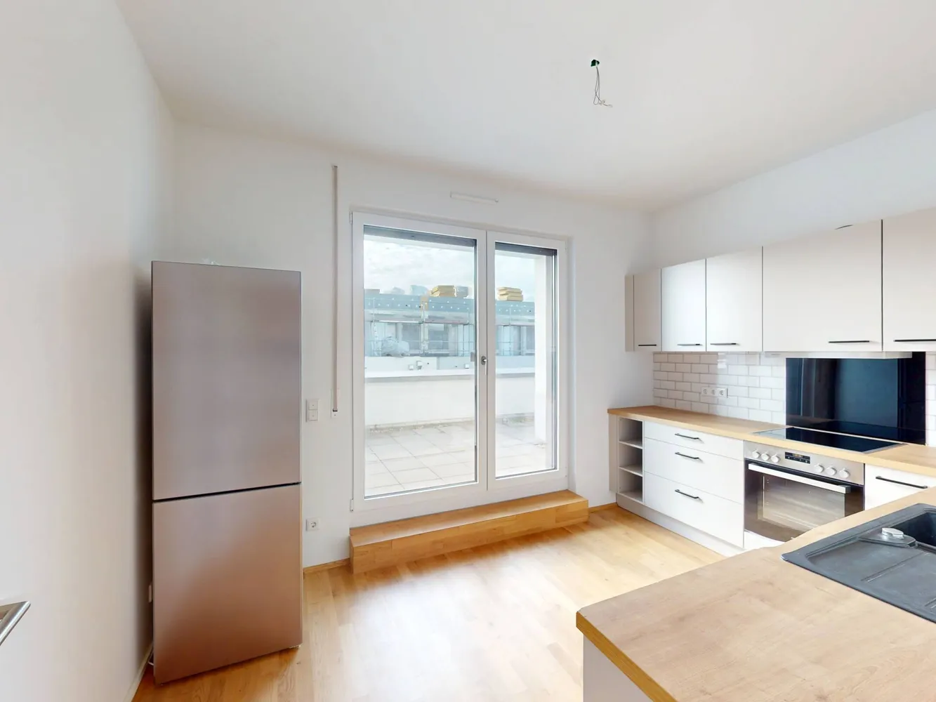 2 room apartment with 80 m² in Berlin – Photo 6