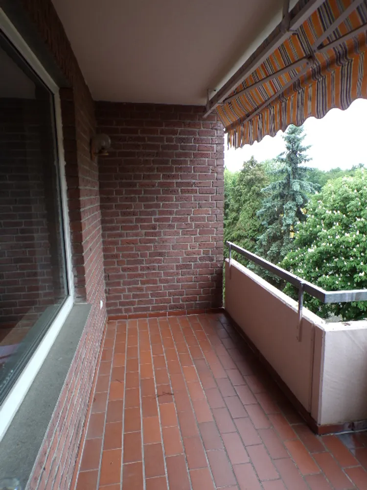 4 room apartment with 75 m² in Duisburg – Photo 1