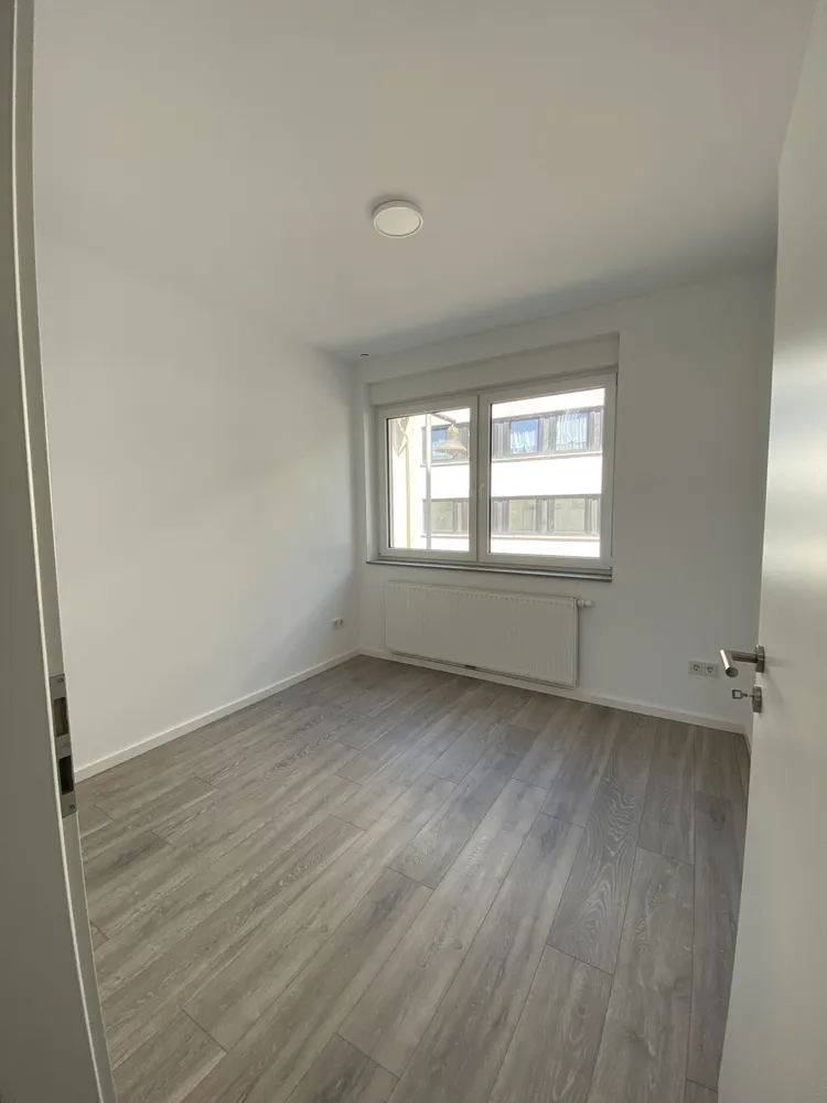 4 Zimmer Wohnung mit 91 m² in Saarbrücken – Bild 4