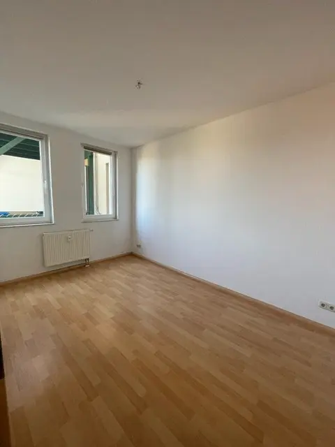3 Zimmer Wohnung mit 80 m² in Altenburg – Bild 4