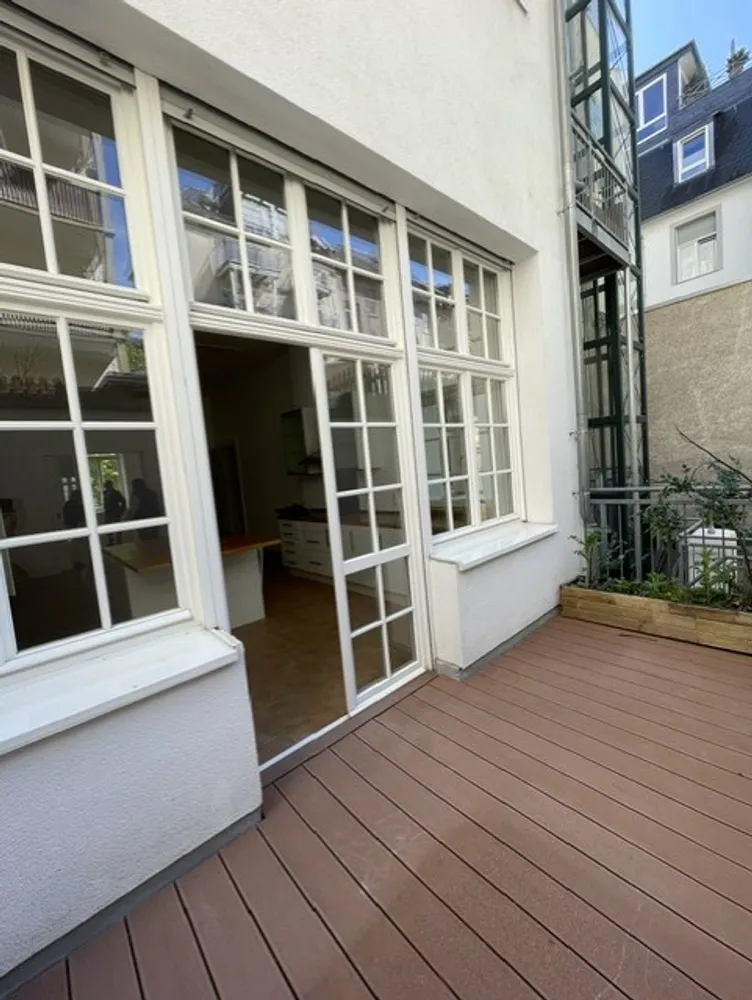 2 Zimmer Wohnung mit 115 m² in Frankfurt am Main – Bild 7