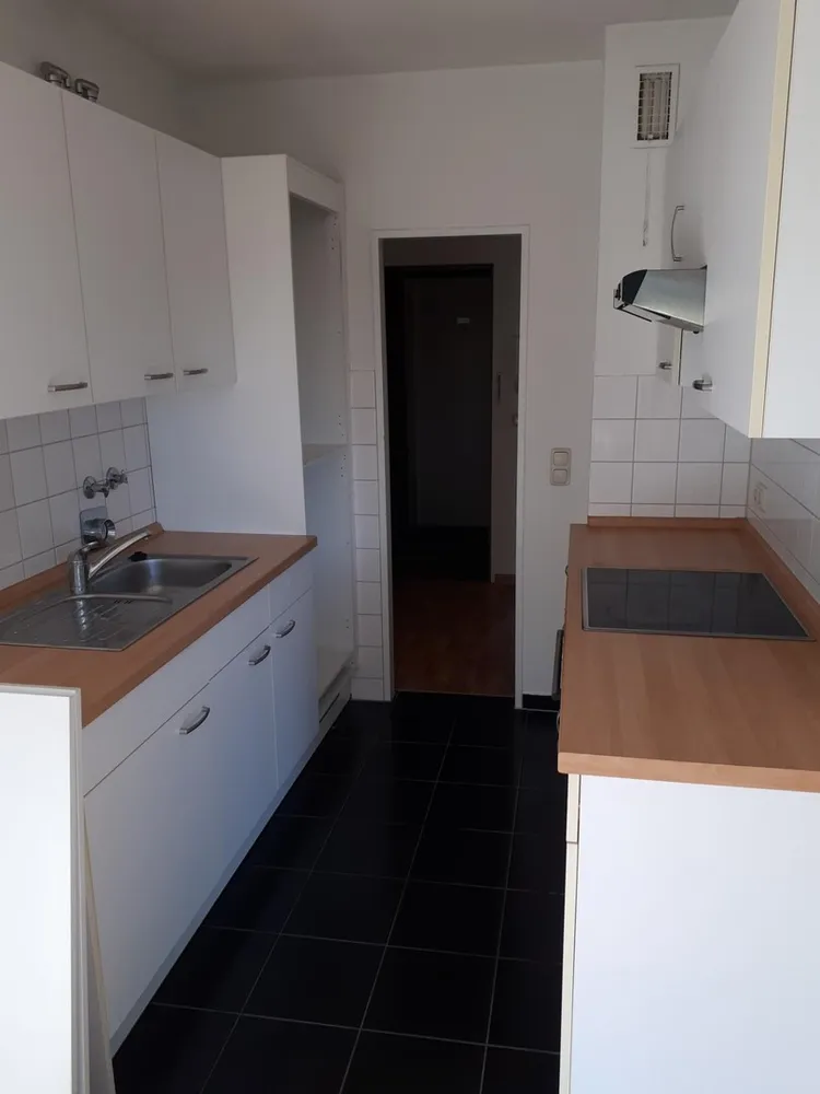 2 Zimmer Wohnung mit 58 m² in Lübeck – Bild 6