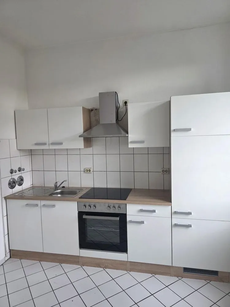 2 Zimmer Wohnung mit 57 m² in Halle (Saale) – Bild 2
