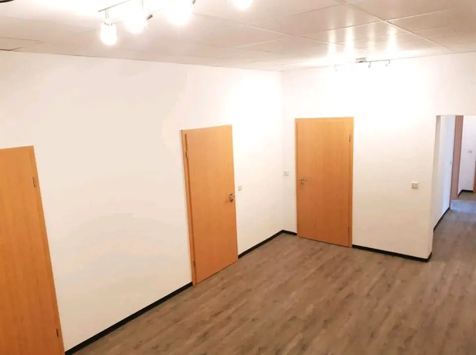 5 Zimmer Wohnung mit 160 m² in Kamenz – Bild 6