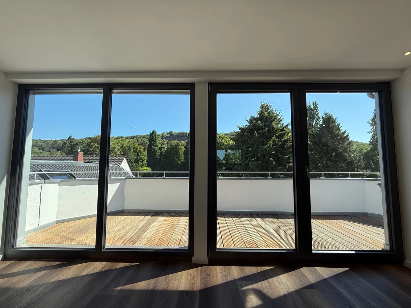 2 Zimmer Wohnung mit 87 m² in Bonn – Bild 3
