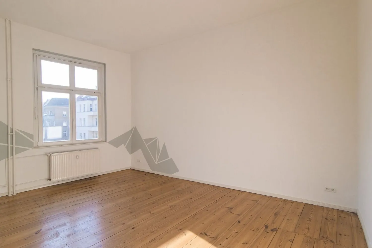 2 room apartment with 74 m² in Berlin – Photo 2