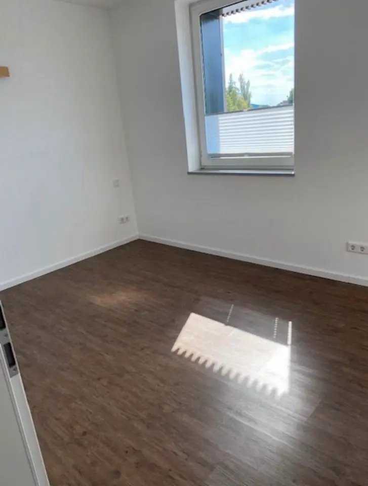 4 Zimmer Wohnung mit 110 m² in Sonneberg – Bild 8