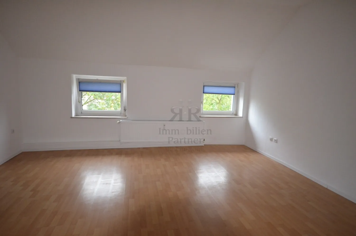 2 Zimmer Wohnung mit 72 m² in Duisburg – Bild 1
