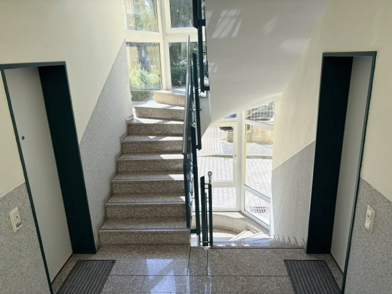 3 room apartment with 68 m² in Neu-Isenburg – Photo 4
