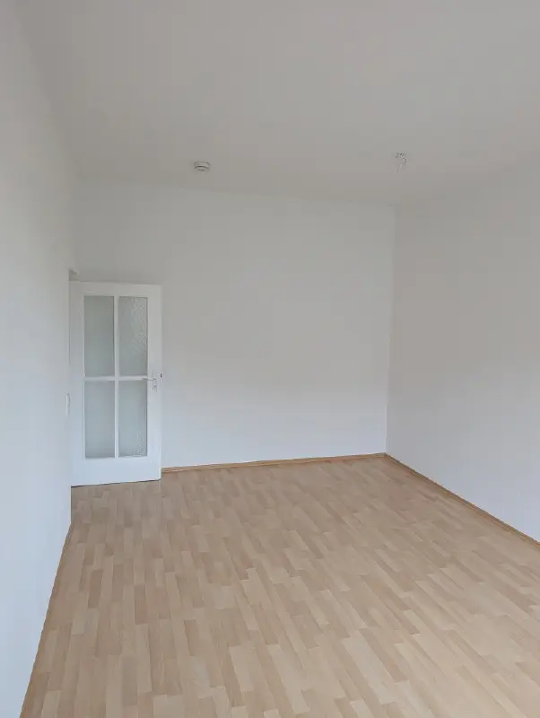 4 Zimmer Wohnung mit 102 m² in Dresden – Bild 3