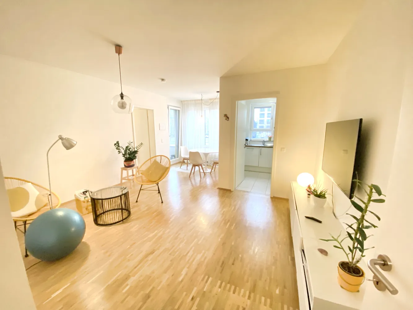 2 Zimmer Wohnung mit 52 m² in München – Bild 6