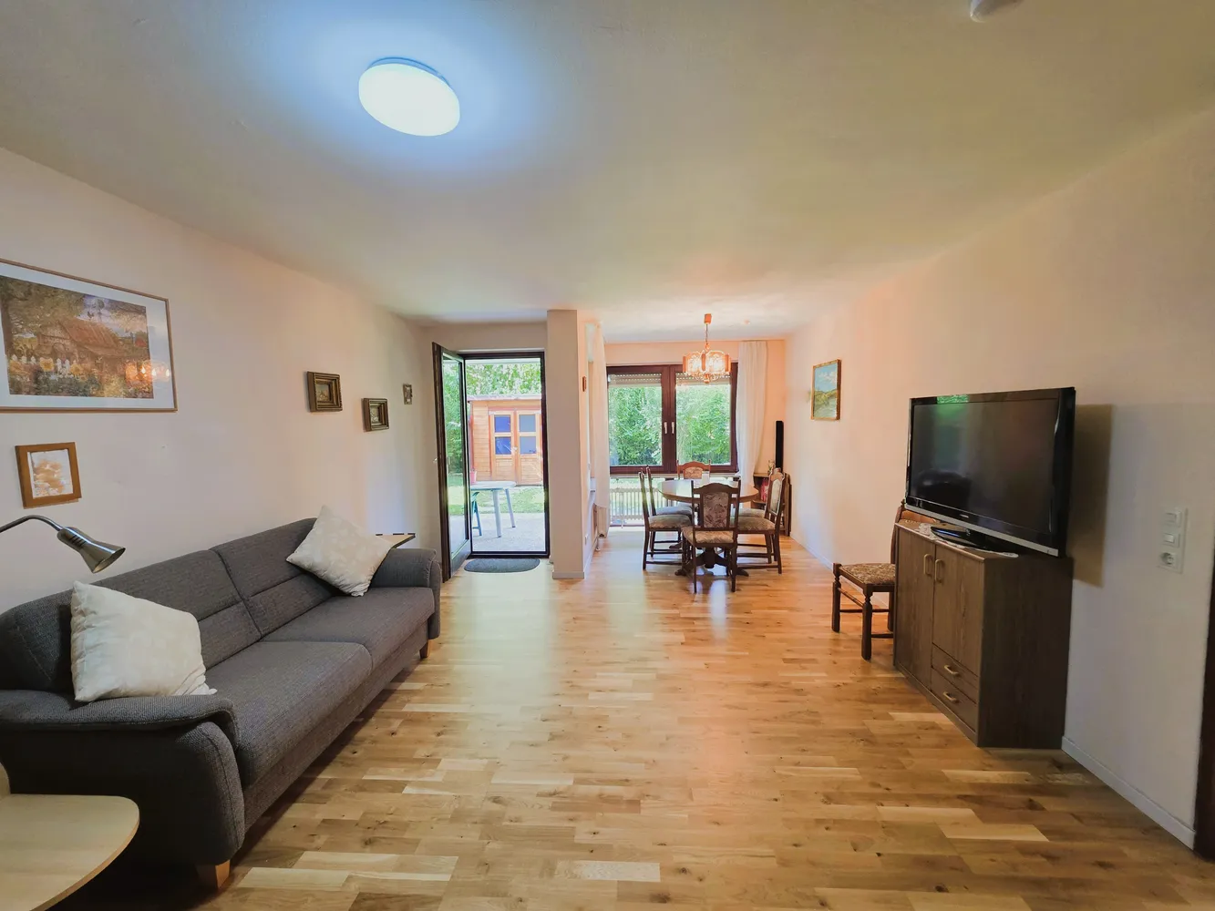 2 Zimmer Wohnung mit 71 m² in Stuttgart – Bild 2