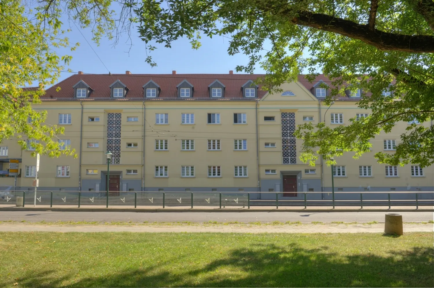 2 Zimmer Wohnung mit 67 m² in Halle (Saale) – Bild 3